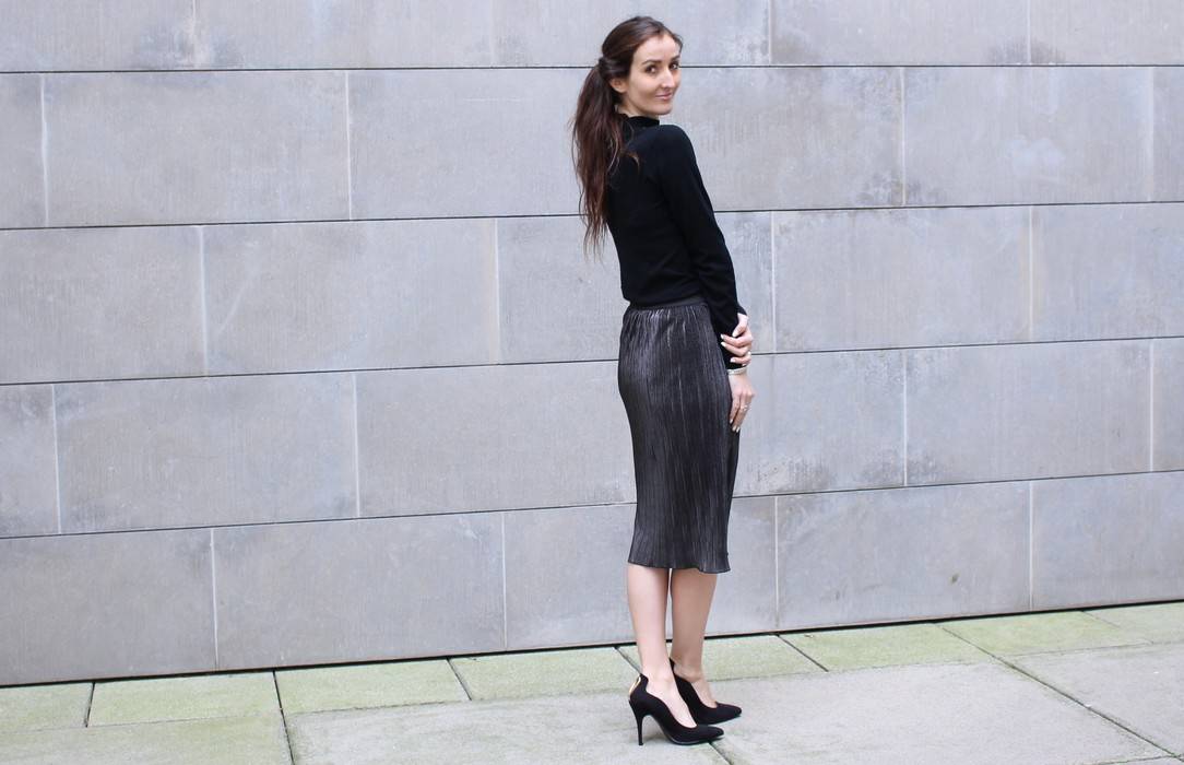 Jupe lam?�e longueur genoux et col roul?� - Constance Rose